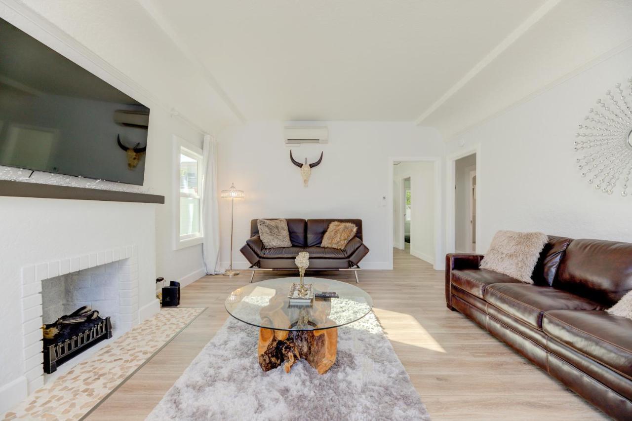 Lovely White Beach House Redondo Beach Exterior foto